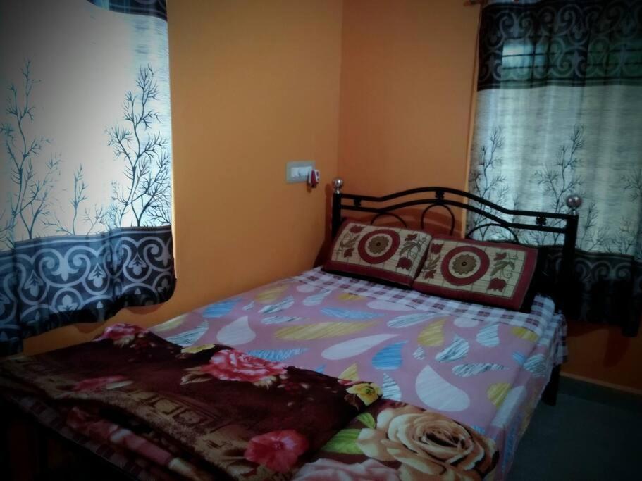Kamanabillu Homestay, For Jog Falls Travellers Siddapur Bagian luar foto